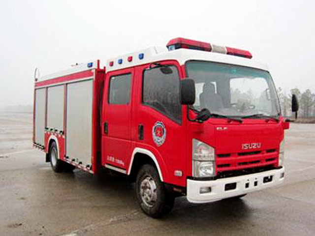 慶鈴泡沫消防車(chē)（3.5噸）